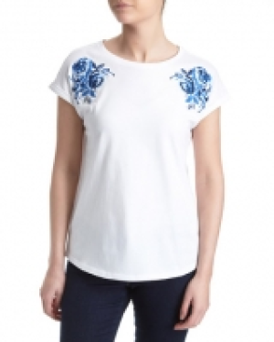 Embroidered Shoulder T-Shirt 12.00 €