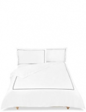 Luxury Satin Embroidered Bedding Set 40.00 €