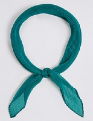 Pleated Scarf 13.00 €