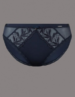 Embroidered High Leg Knickers 13.50 €