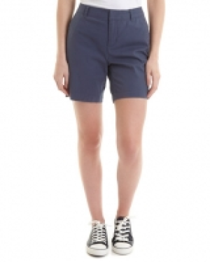 Chino Shorts 18.00 €