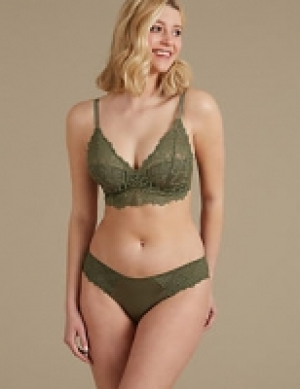 Lace Set with Padded Plunge A-E 11.00 €
