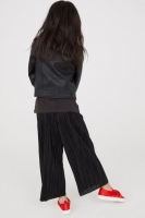 HM   Pleated trousers