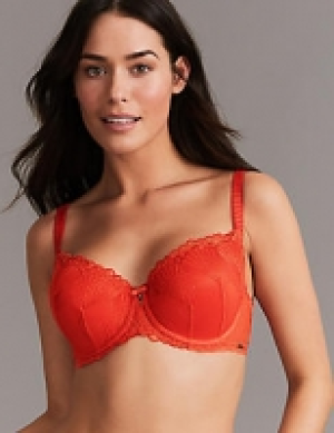 Embroidered Padded Balcony Bra A-E 9.00 €