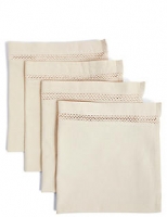 Marks and Spencer  Lace Insert Napkins 4Pk