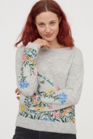 HM   Knitted jumper with embroidery