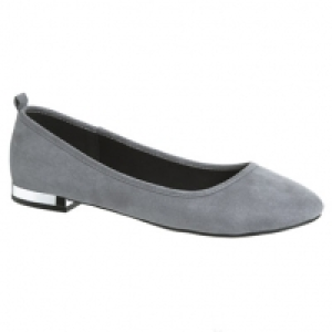 Metal Heel Pumps 15.00 €