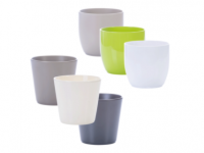 Large Ceramic Pot 4.99 €