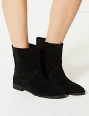 Suede Block Heel Ankle Boots 95.00 €