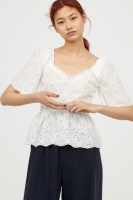HM   Embroidered cotton top