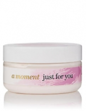 Waterlily & Pink Pepper Fragranced Quick Dry Body Butter 250 11.00 €