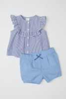 HM   Cotton blouse and shorts