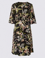 Marks and Spencer  PETITE Floral Print Fit & Flare Midi Dress