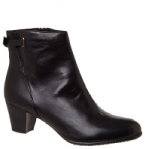 Leather Knot Back Boots