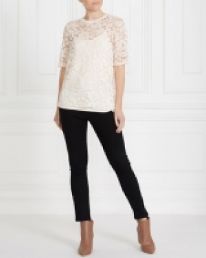 Gallery Lace Top 25.00 €