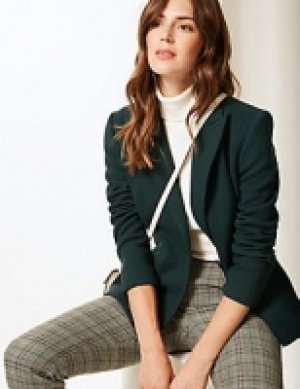 Single Breasted Blazer 73.00 €