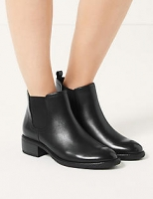 Leather Chelsea Ankle Boots 82.00 €