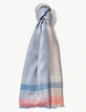 Striped Scarf 30.00 €