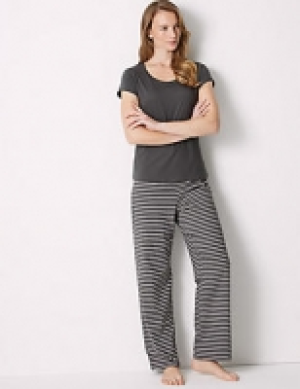Pure Cotton Striped Pyjama Set 17.50 €