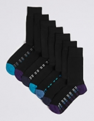 7 Pack Cotton Rich Cool & Freshfeet Socks 16.00 €