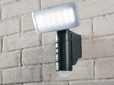 WiFi Outdoor Camera with LED Light
