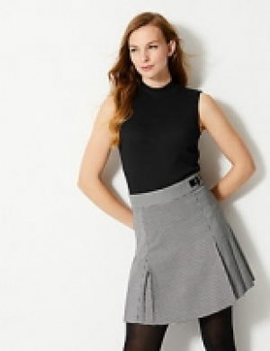 Funnel Neck Ribbed Cropped Tank Top