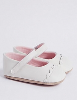 Marks and Spencer  Baby Leather Bow Pram Shoes