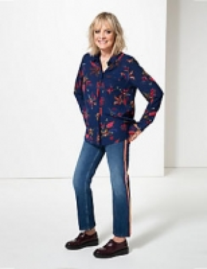 Stripe Trim Mid Rise Slim Leg Jeans