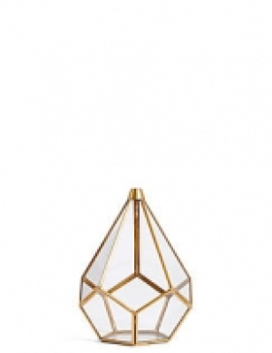 Small Pyramid Hurricane