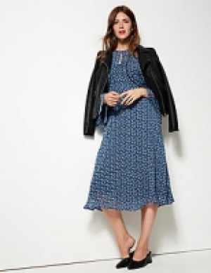 Floral Print Drop Waist Midi Dress