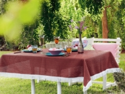Tablecloth 6.99 €
