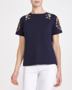 Embroidered Shoulder T-Shirt 8.00 €