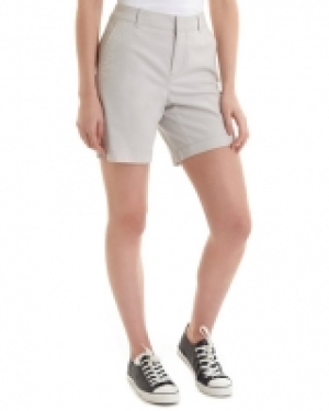 Chino Shorts 12.00 €