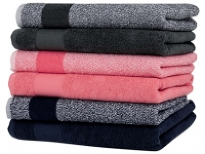 Bath Towel 6.99 €