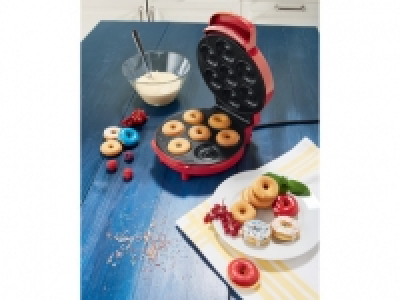 DOUGHNUT MAKER