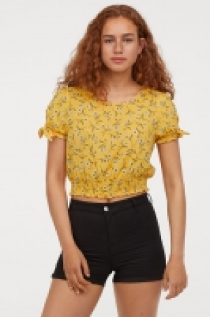  Twill shorts High Waist 13.00 €