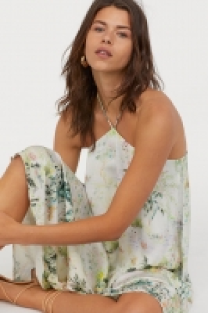  Patterned dress 23.00 €