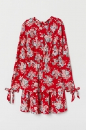 Tiered dress 22.00 €