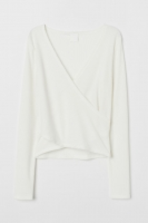  Ribbed wrapover top 8.00 €