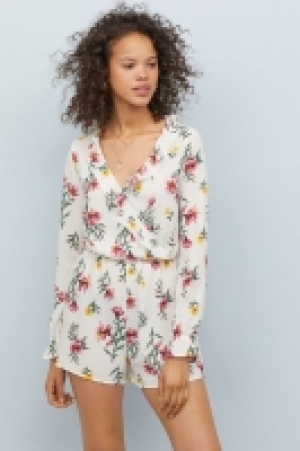  V-neck playsuit 16.00 €