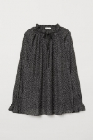  MAMA Blouse with smocking 18.00 €