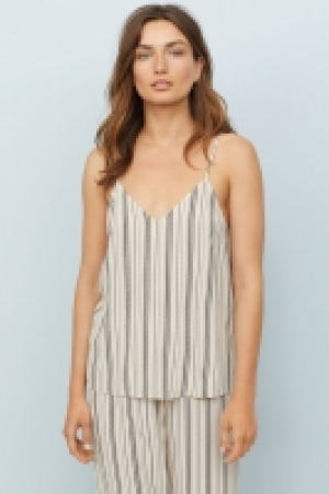  Silk strappy top 25.00 €