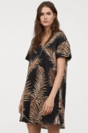  Linen-blend dress 17.00 €