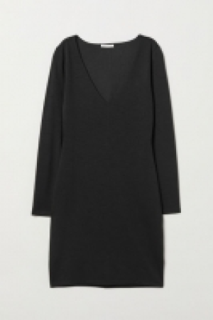  V-neck jersey dress 16.00 €