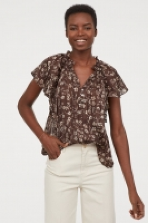  Blouse with butterfly sleeves 8.00 €