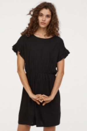  Linen-blend dress 13.00 €