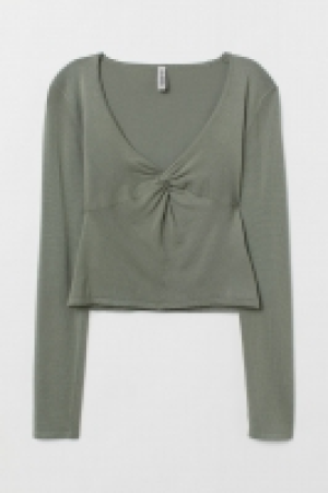  Knot-detail top 10.00 €