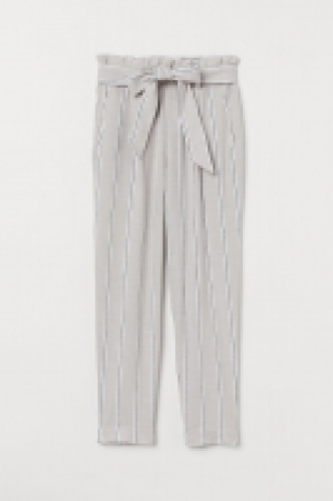  Linen-blend paper bag trousers 17.00 €