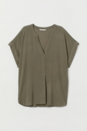 Crinkled blouse 9.00 €