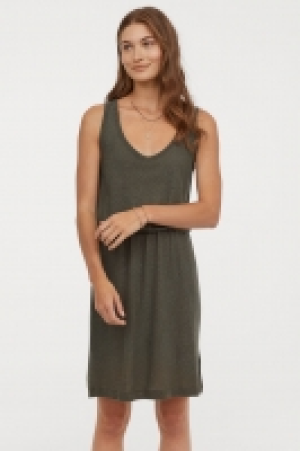  Linen dress 10.00 €